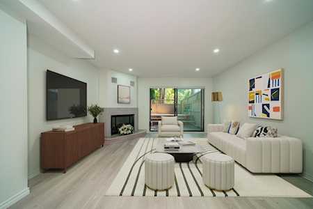 8152 Riel Place Vancouver, BC V5S 4B3