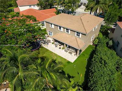 834 Azalea Pl Weston, FL 33327
