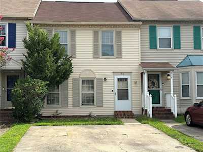 312 Gambrill Ct Virginia Beach, VA 23462