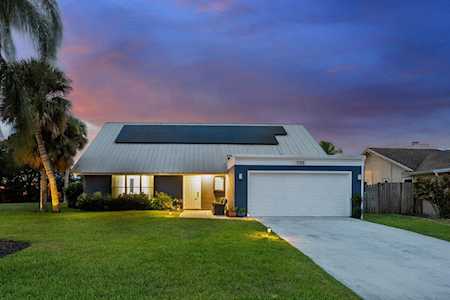 1133 Rainwood Circle Palm Beach Gardens, FL 33410