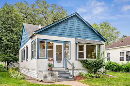 2647 Mckinley Street NE Minneapolis, MN 55418
