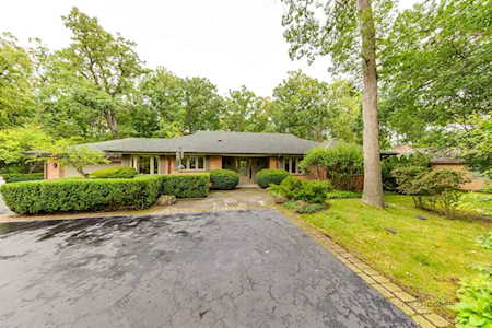 908 E Ringwood Rd N Lake Forest, IL 60045