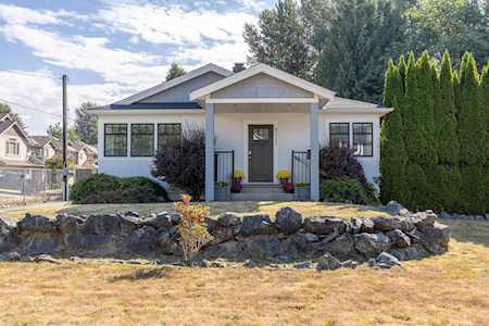8722 Bellevue Drive Chilliwack, BC V2P 3W7