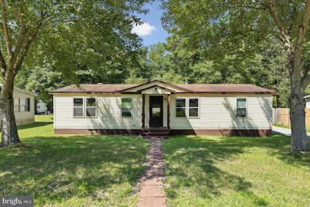 21535 Forest Run Dr Lexington Park, MD 20653
