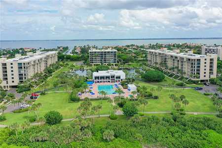1125 Gulf of Mexico Dr #101 Longboat Key, FL 34228