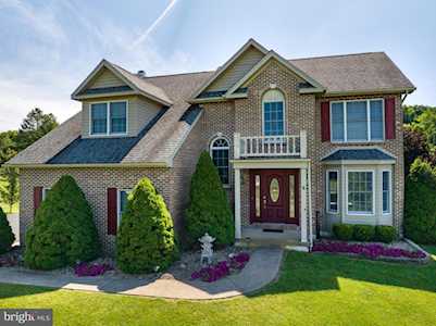 196 Centennial Hills Rd Port Matilda, PA 16870