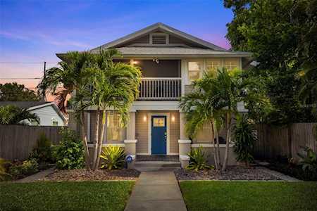 2635 13th Ave N St. Petersburg, FL 33713
