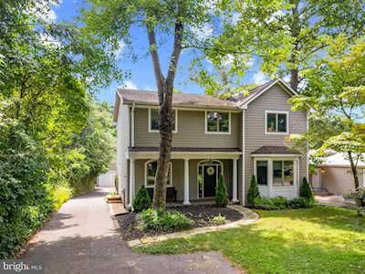 1012 Miller Circle Crownsville, MD 21032