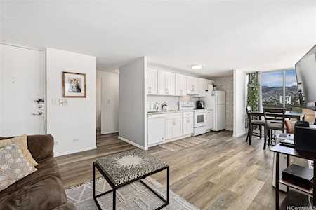 2421 Tusitala Street #701 Honolulu, HI 96815