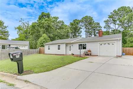 1004 Pine Forest Ct Virginia Beach, VA 23464