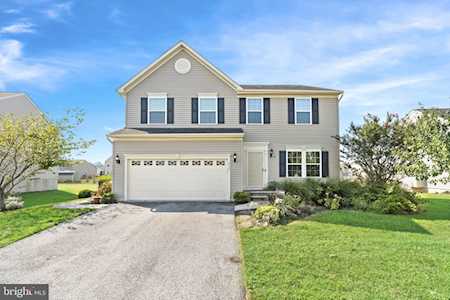 332 Christiana River Dr Clayton, DE 19938