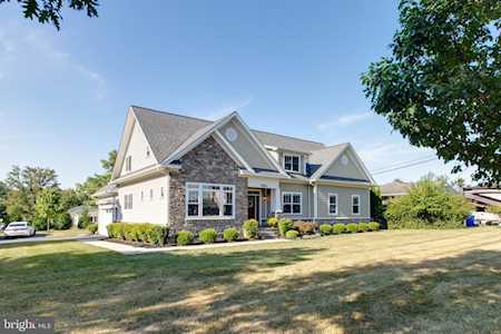 4596 Roundhill Rd Ellicott City, MD 21043