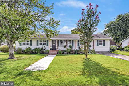 33 S Williams St Selbyville, DE 19975