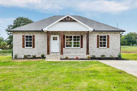 129 Julia Ann Ct Springfield, TN 37172