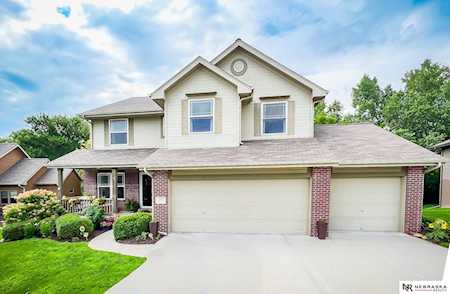 8506 S 102nd St La Vista, NE 68128