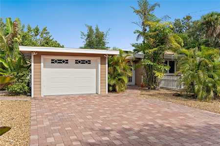 4725 Gleason Ave Sarasota, FL 34242