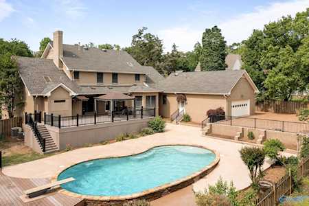 302 SE Devon Circle Huntsville, AL 35802