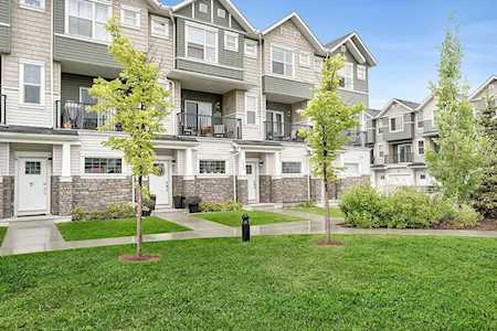 115 Sagewood Dr SW #808 Airdrie, AB T4B 3B3