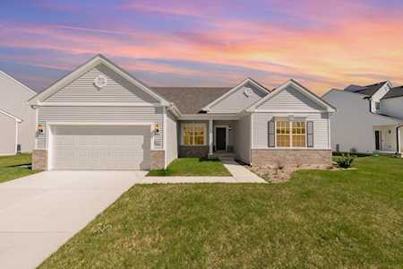 8653 Burr Ridge Circle Crown Point, IN 46307