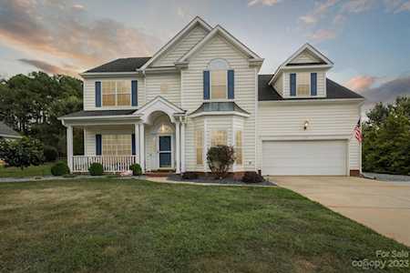 132 Spring Grove Dr Mooresville, NC 28117