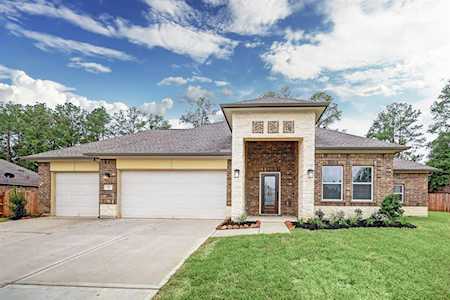 19049 Cloverwood Dr Magnolia, TX 77355
