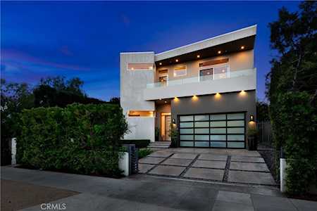 741 N Sierra Bonita Ave Los Angeles, CA 90046