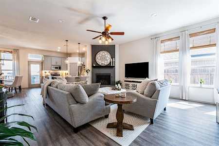 7245 Specklebelly Lane Fort Worth, TX 76120