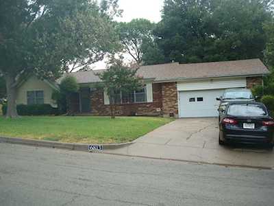 6813 WOODSTOCK Road Fort Worth, TX 76116