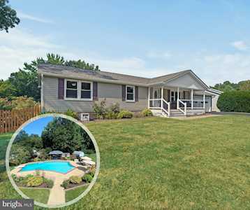 3609 King Dr Dunkirk, MD 20754