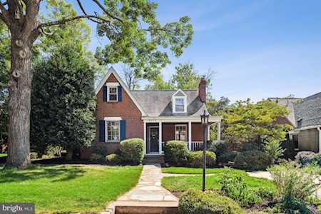 1515 N Wakefield St Arlington, VA 22207