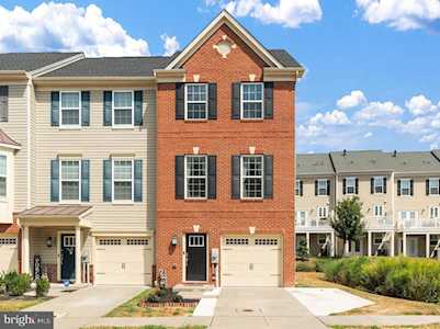 8331 Daydream Crescent Pasadena, MD 21122