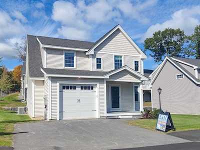 57 Copley Dr Dover, NH 03820