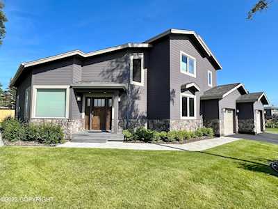 4130 Chiniak Bay Dr Anchorage, AK 99515