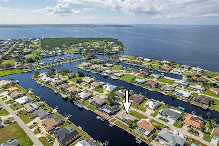 126 Sinclair St SE Port Charlotte, FL 33952
