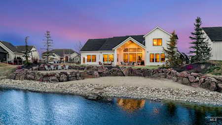 7727 W Palamas Drive Eagle, ID 83616