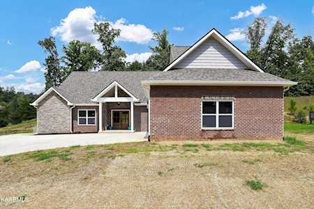 2049 Old Hickory Ln Lenoir City, TN 37772