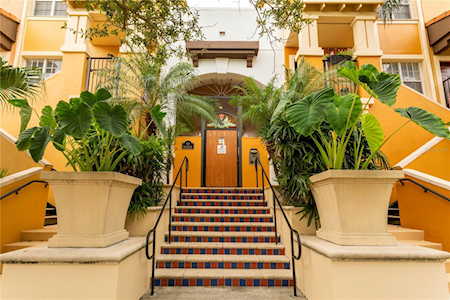 100 4th Ave S #202 St. Petersburg, FL 33701