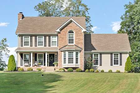 1749 Riverhaven Dr Adams, TN 37010