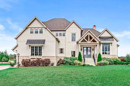 10531 Geist Cove Way Fishers, IN 46055