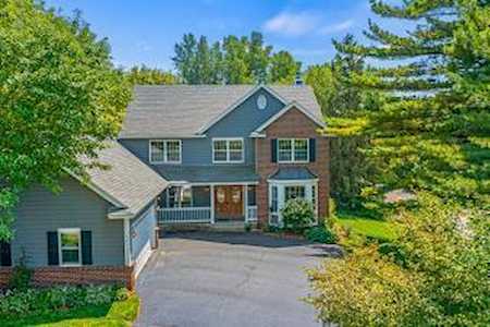 12711 Bent Tree Road Minnetonka, MN 55305