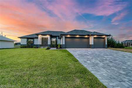4121 NW 26th St Cape Coral, FL 33993