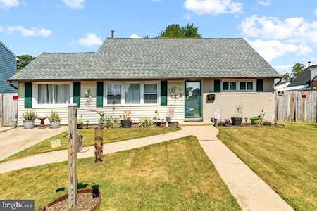 12 Ivy Ln Glen Burnie, MD 21060