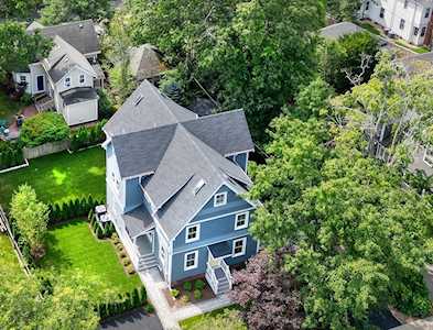 82 Church St #82 Winchester, MA 01890