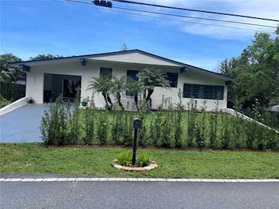 10751 SW 48th St Davie, FL 33328
