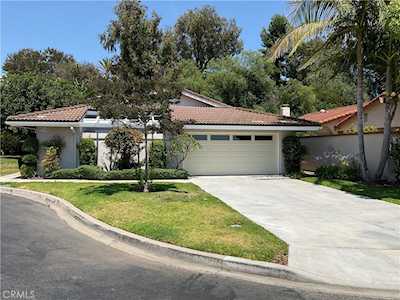 5189 Duenas Laguna Woods, CA 92637