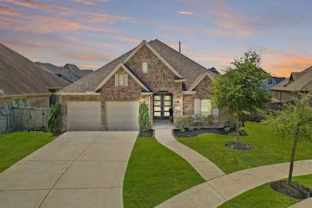 6011 Caper Shores Ct Sugar Land, TX 77479