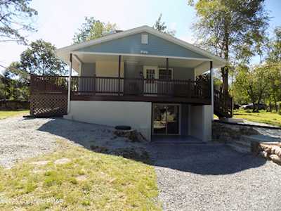 102 Caddo Ter Terrace Albrightsville, PA 18210