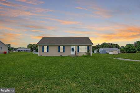11225 Tyler Dr Bridgeville, DE 19933
