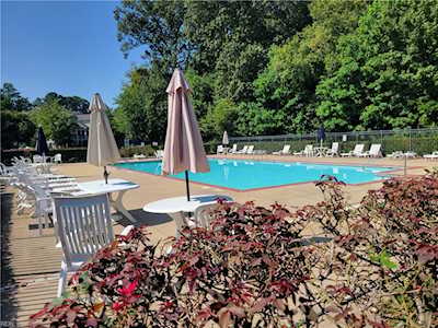 4400 Barkingdale Dr Virginia Beach, VA 23462