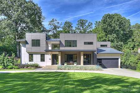 2901 Rockbrook Dr Charlotte, NC 28211